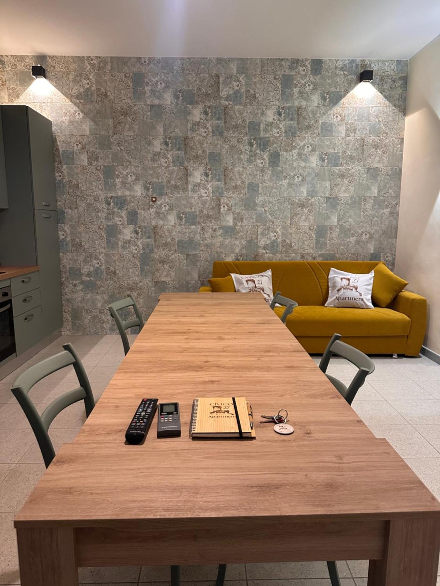 Civico 27 Apartment פונדי מראה חיצוני תמונה